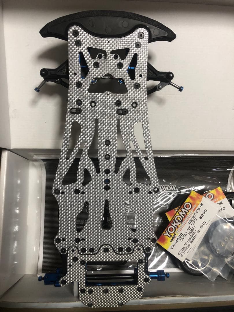 ヨコモ　GT500R本体組み立て済