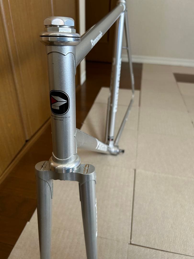 Panasonic ピストフレーム シルバー　NJS