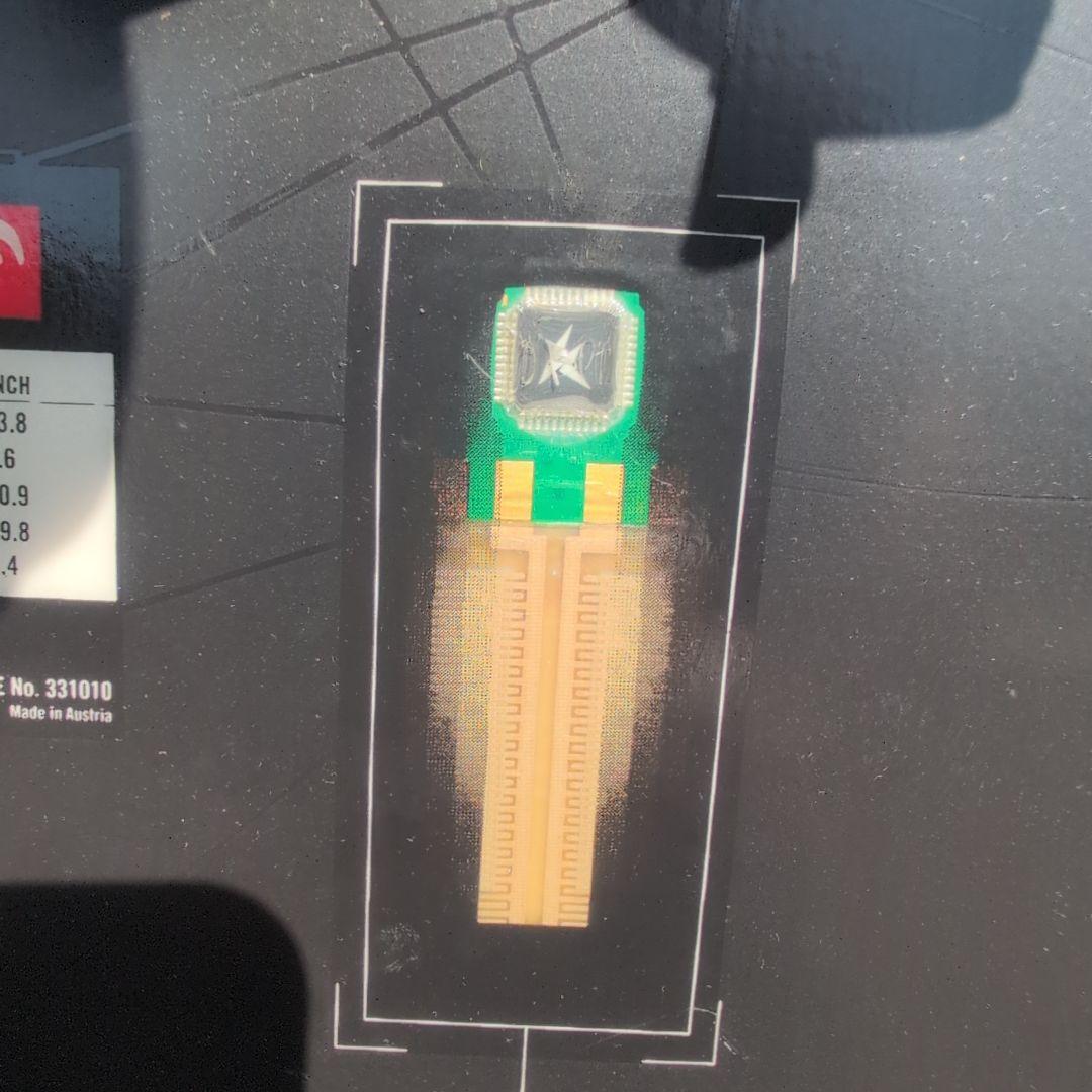 HEAD(ヘッド)、 スノーボード 付属バインディング付き