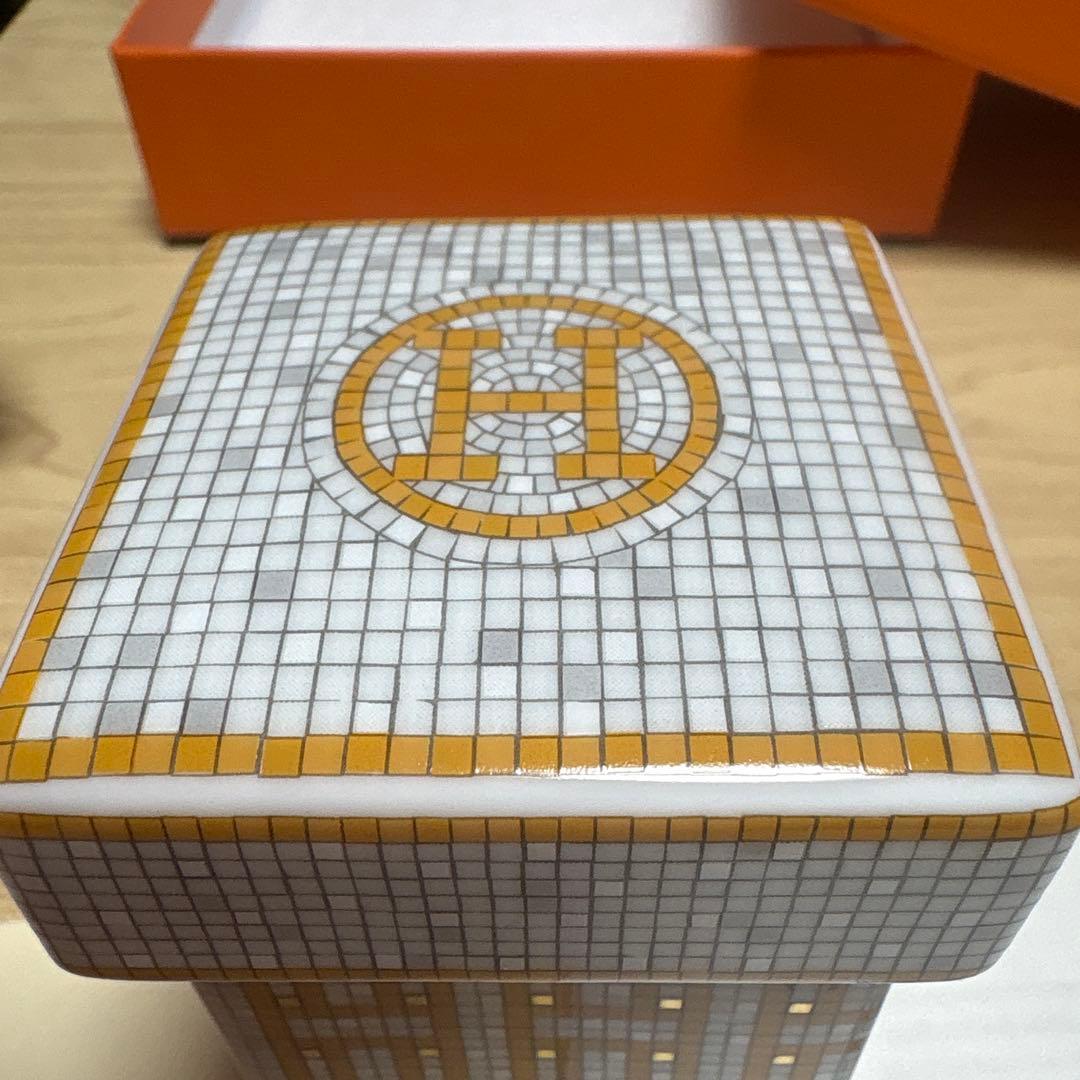 【最終価格】HERMES モザイク ヴァンキャトル 24 シュガーポッド未使用品