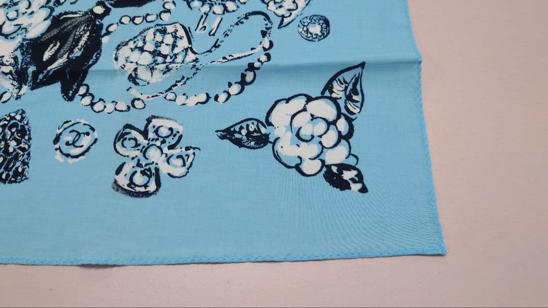★シャネル　CHANEL　コットン　ハンカチーフ　ミニスカーフ　ヴィンテージ