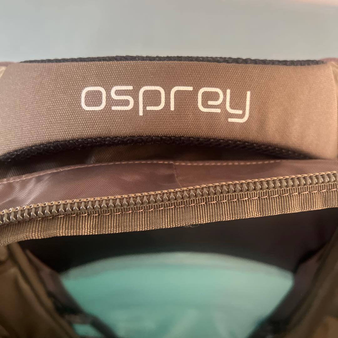 OSPREY バックパック グレーカーキ