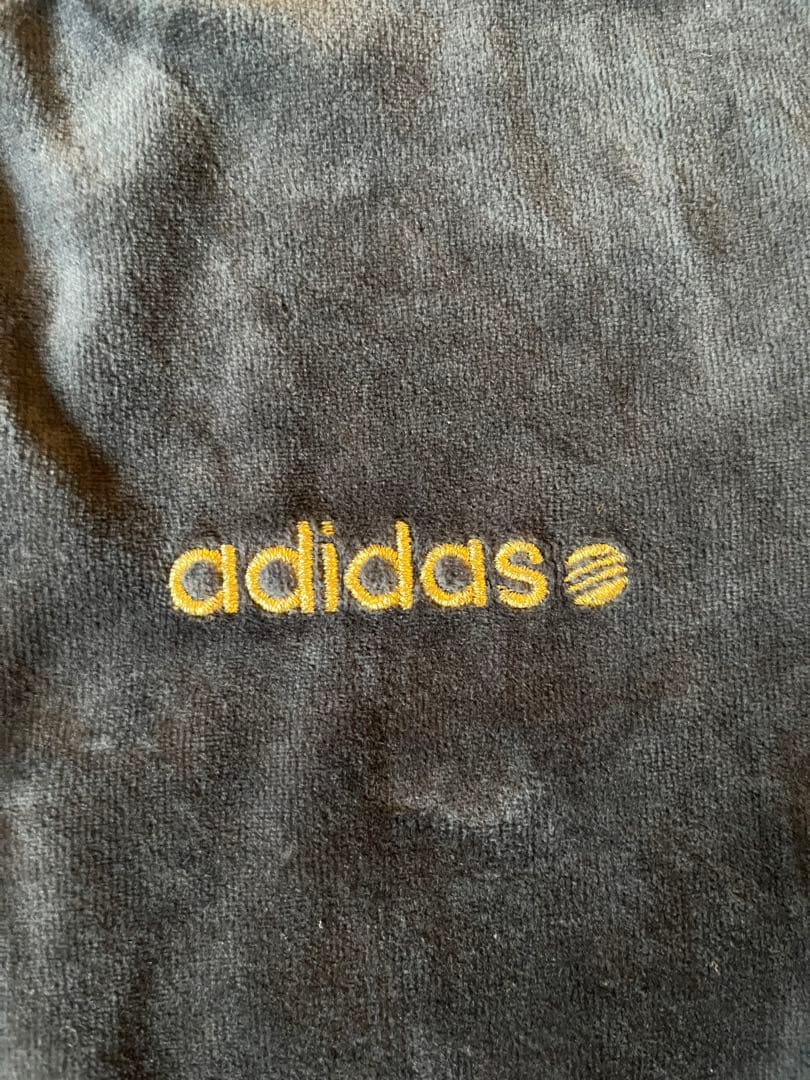 アディダス トラックジャケット ベロア　ネイビー　ゴールド　XL