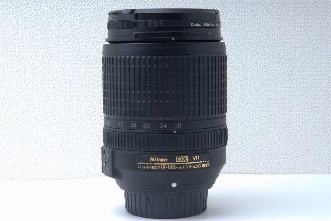 【 美品】Nikon ニコン D7200 Nikon DX 18-140mm