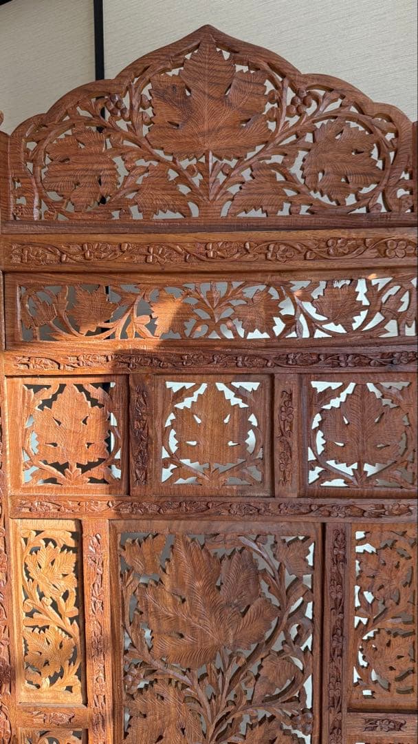 木製彫刻パーテーション 4つ折り