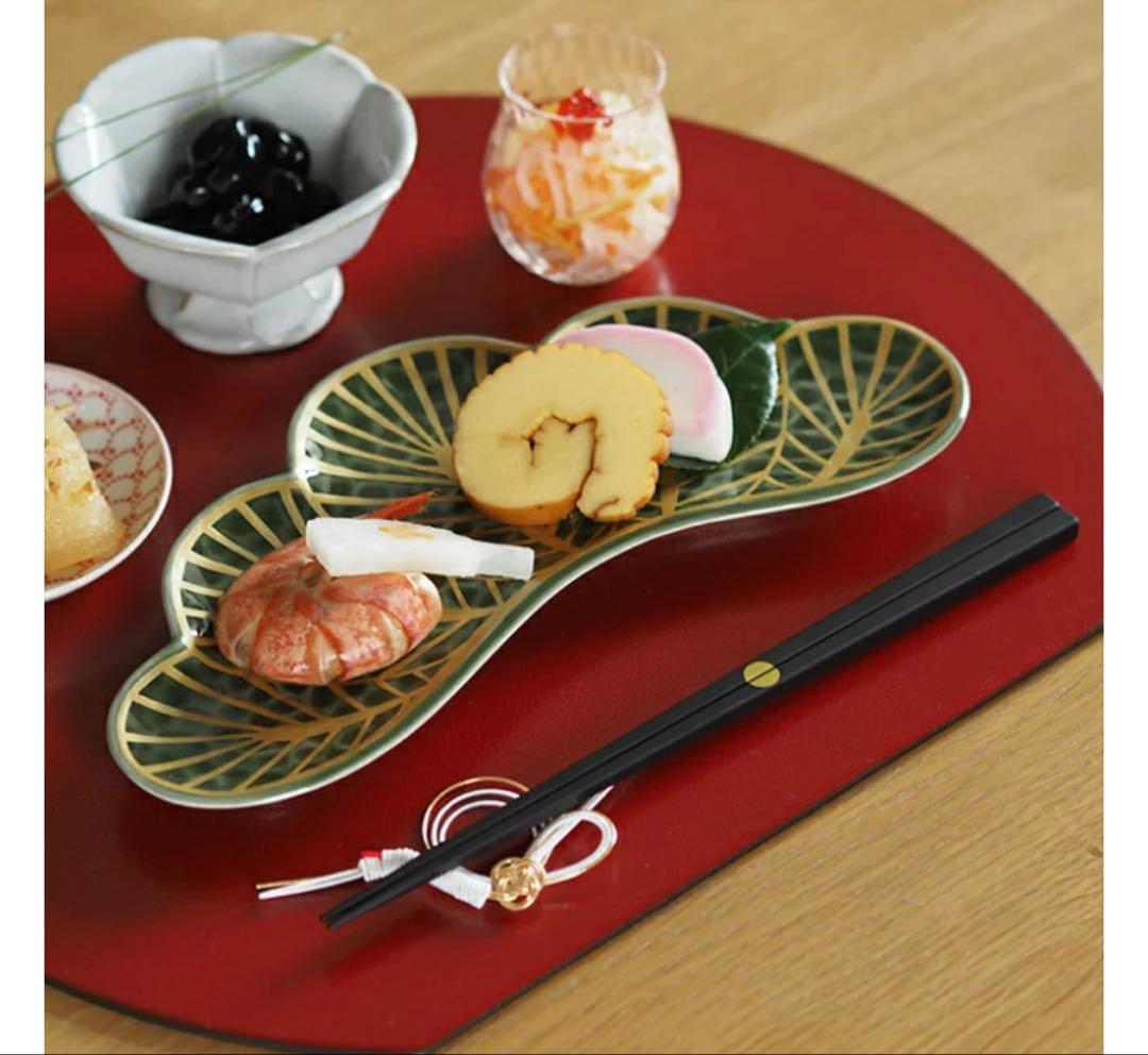 smile☺︎ご依頼品　有田焼　幸楽窯　錦金松葉形前菜皿　茶緑金　5点セット