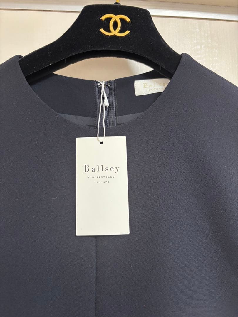 新品タグ付き　ボールジィ　ドライダブルクロス レースコンビワンピース