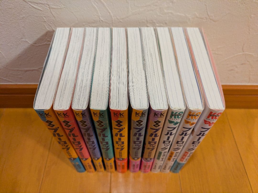 ブルーロック 1-35巻+ エピ凪1-8巻+ 小説各種10冊+その他3冊