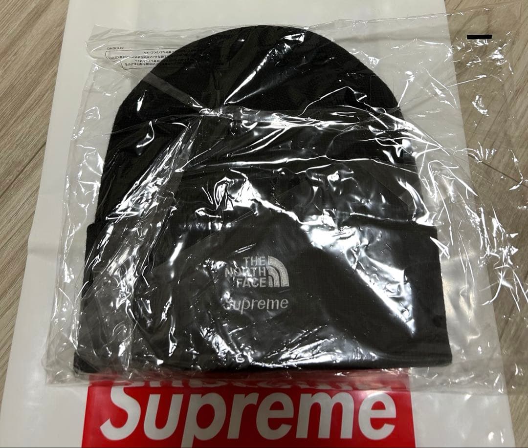 24時間以内発送 完売品 新品 黒 The North Face® Beanie