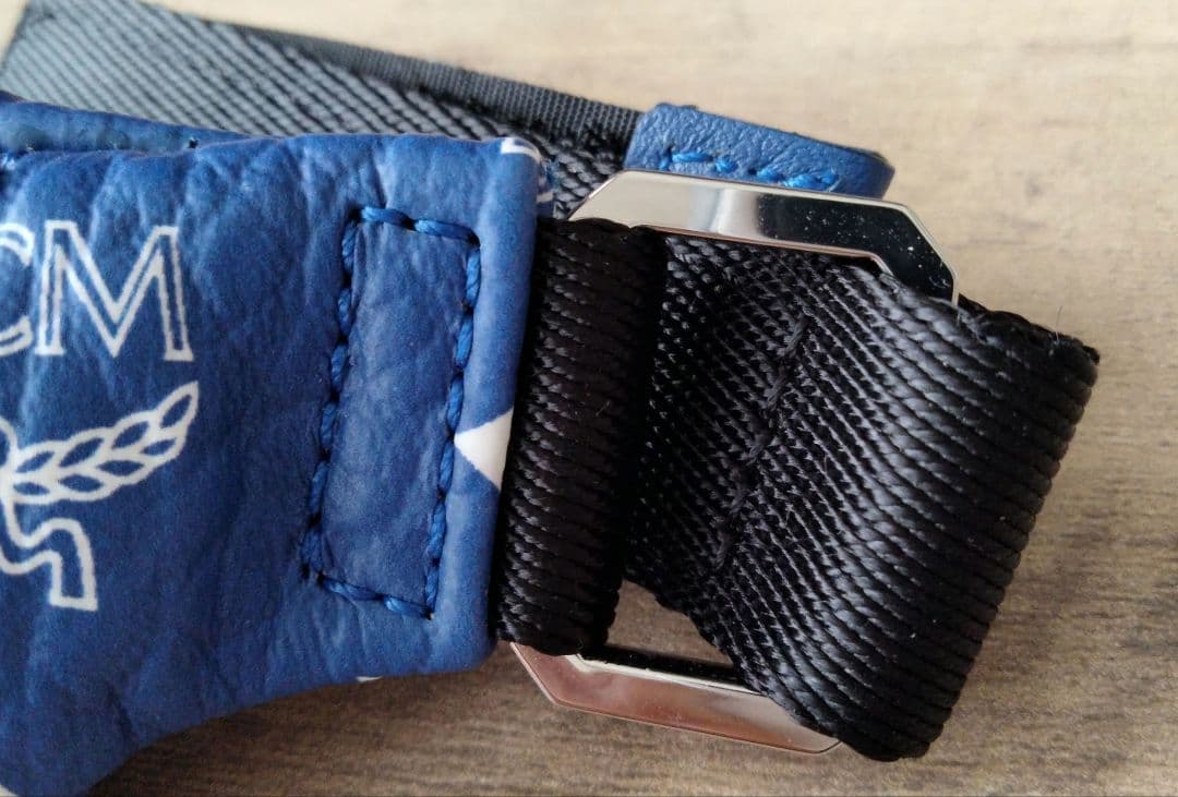 MCMポーチ チャーム ユニセックス ヴィセトス 小さめ