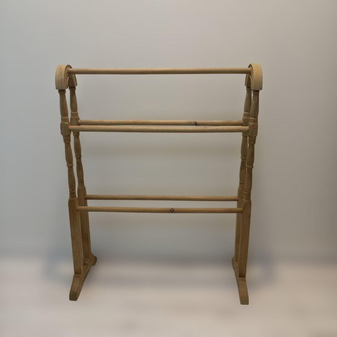 アンティーク 木製タオルバー　キルトラック リネン掛け クロス