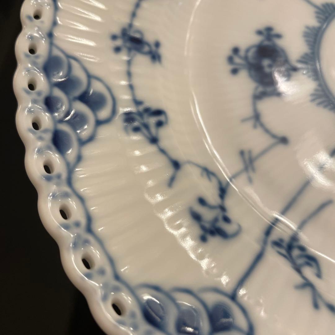 ロイヤルコペンハーゲン ブルーフルーテッド フルレース プレート 20cm