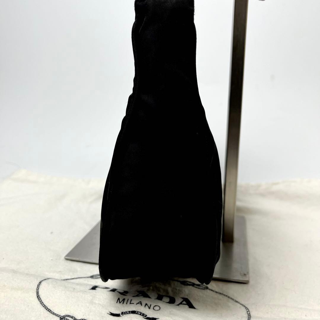 ✨極美品✨プラダ アクセサリーポーチ ハンドバッグ 三角ロゴ テスートナイロン