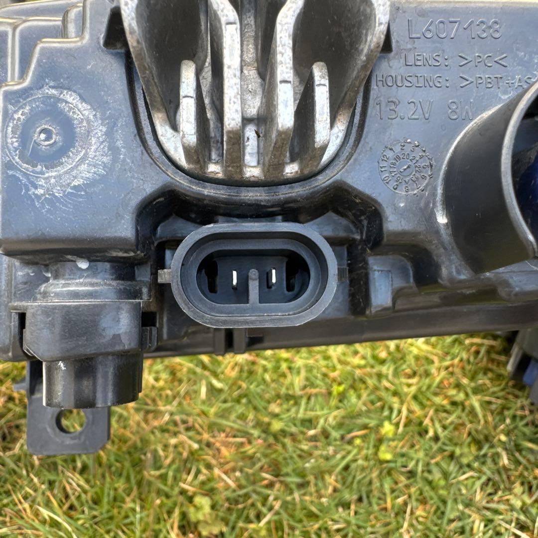 日産純正 LEDフォグランプ C27セレナ T32エクストレイル ノート等