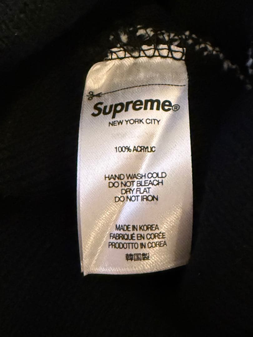 Supreme ニット帽 ポンポン付き ブラック