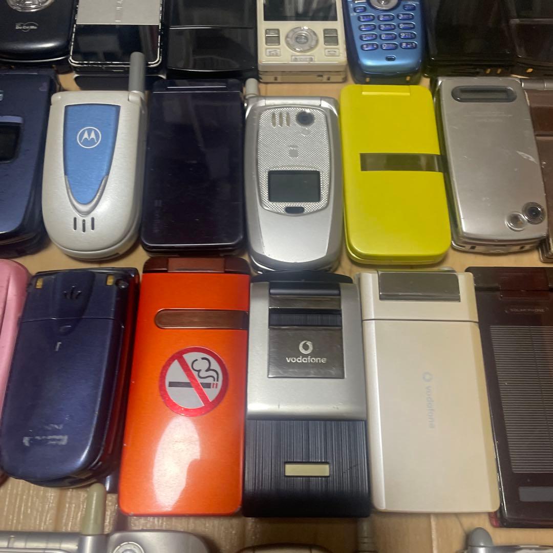 100台　大量　まとめ　携帯電話　ガラケー　本体