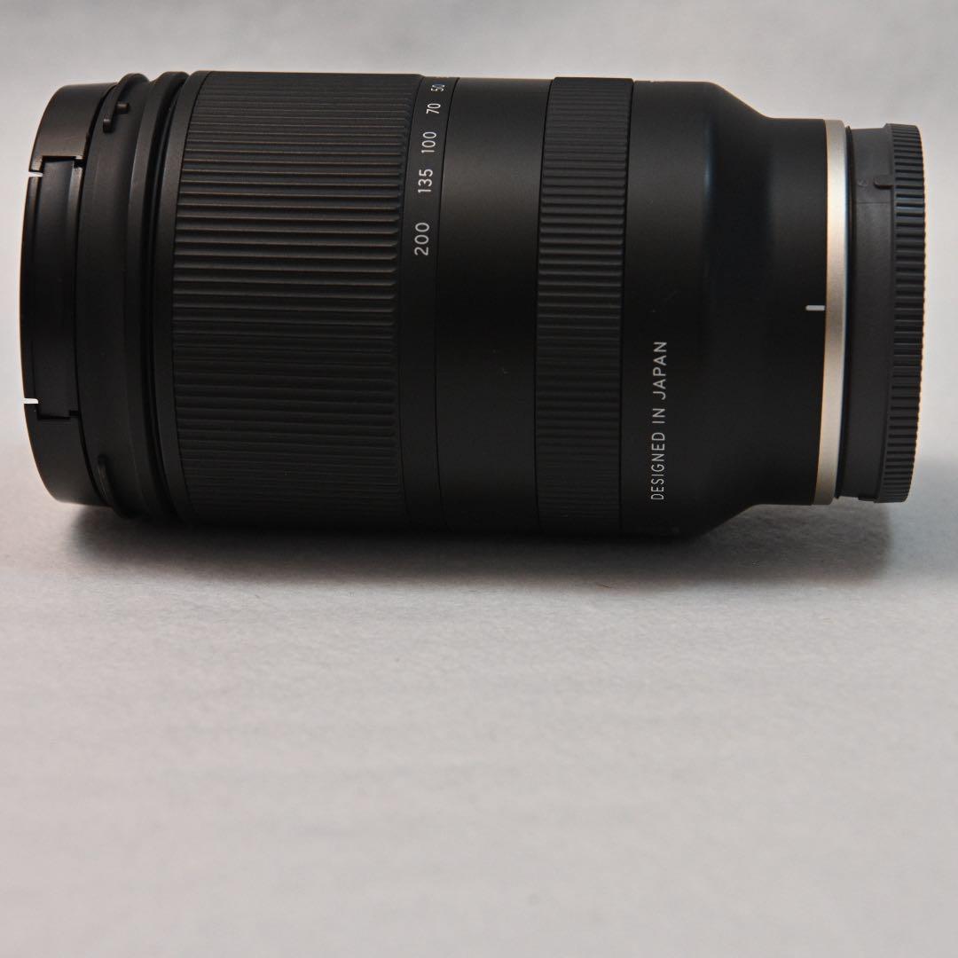 タムロン 28-200mm F/2.8-5.6 (Eマウント用)