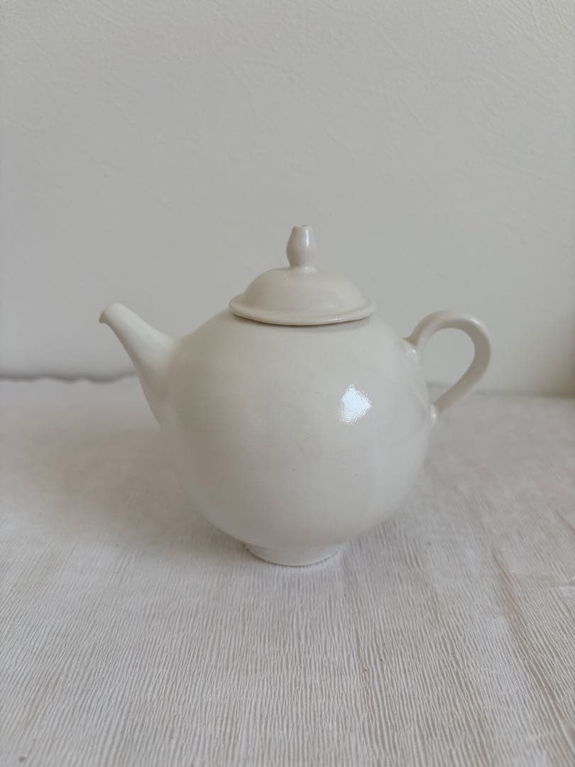 河合竜彦 オーバル ポット 白い器 作家