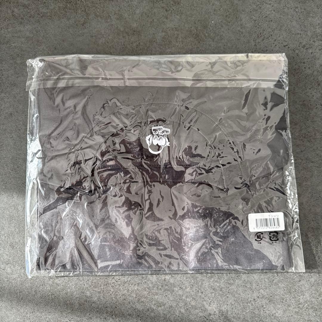 SixTONES VVS Tシャツ