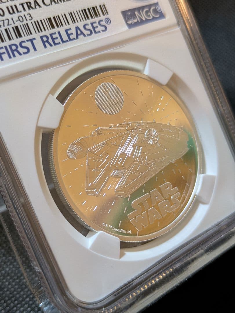 【コレクター必携】2024年スター・ウォーズ銀貨　最高鑑定ミレニアム・ファルコン