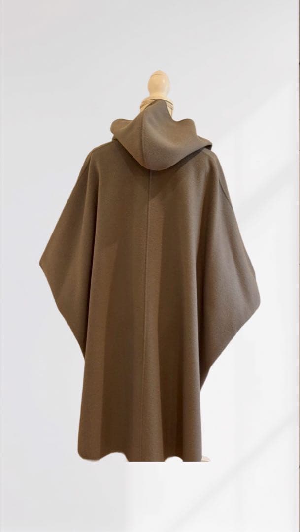 ADORE（アドーア） ツートン リバーフードコート／ポンチョコート