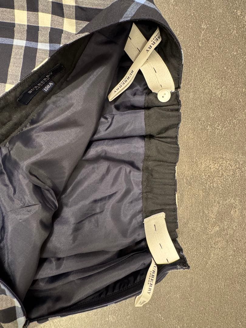 150cm バーバリー　スーツ　中学受験・卒業式