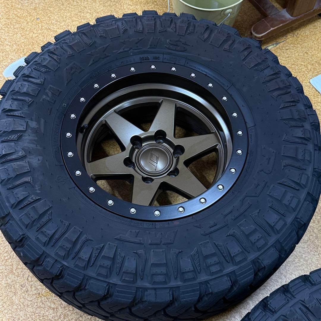 ももも ② タイヤホイールセット プラド SCS BR6 35タイヤ