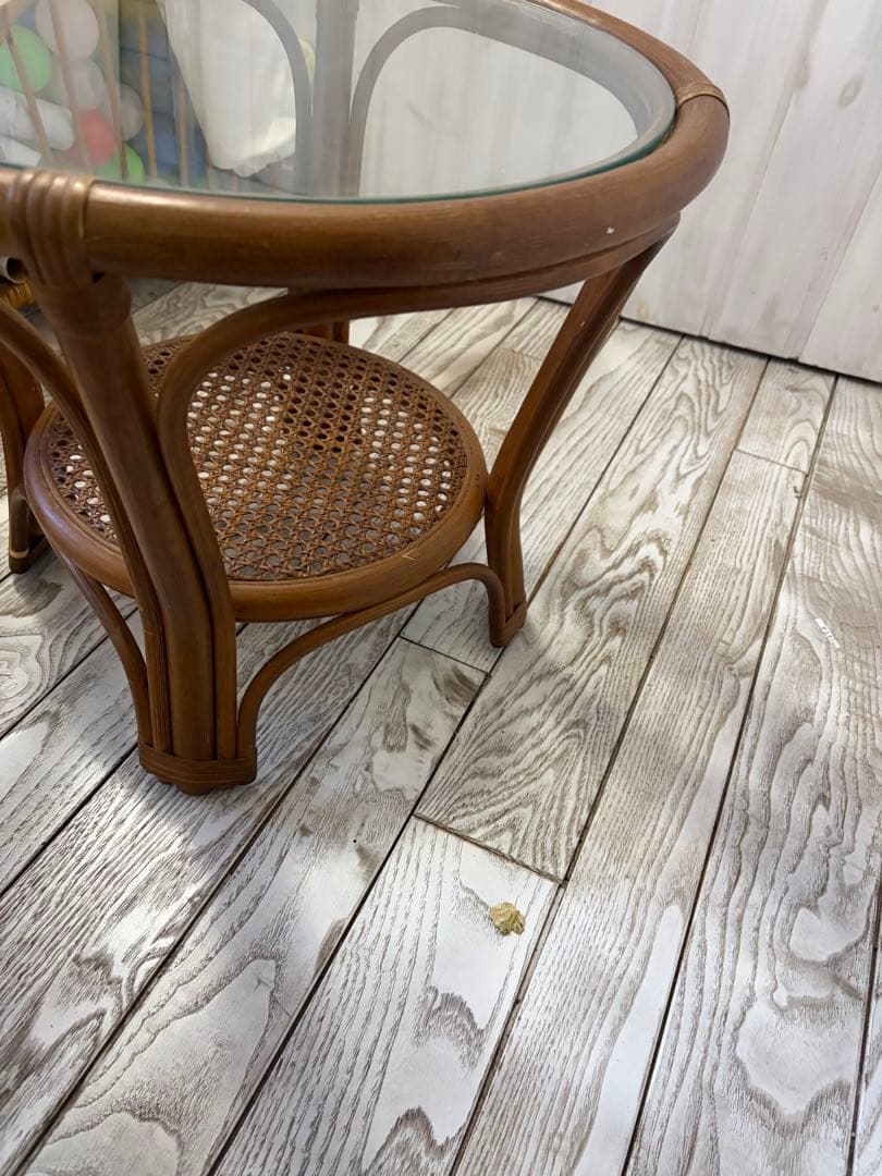 ラタン製ガラス天板サイドテーブル