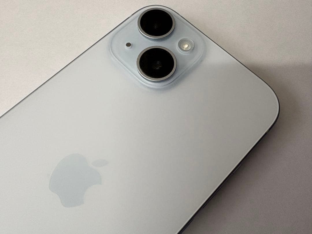 Apple iPhone 15 128GB SIMフリー ブルー 充電95%