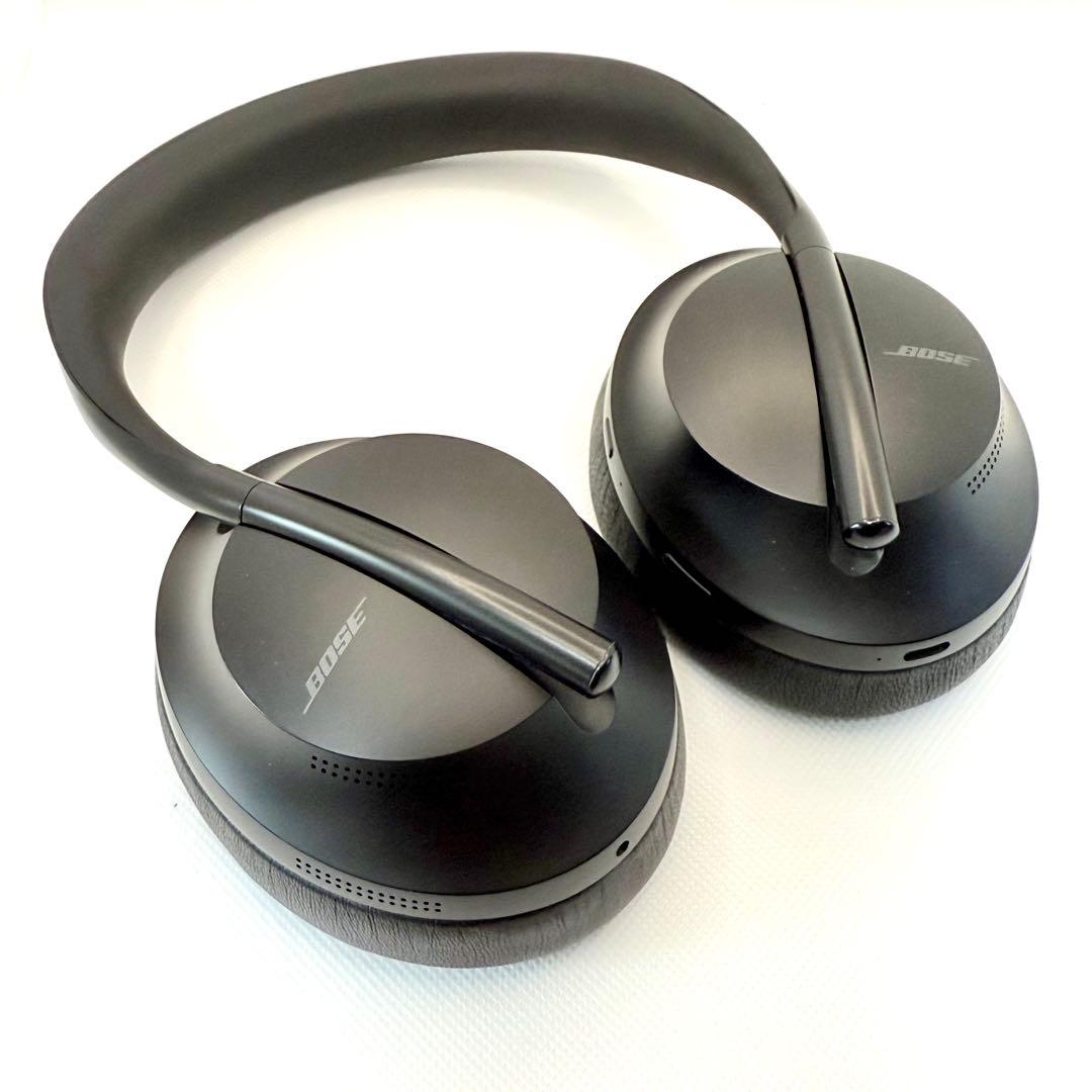 美品　Bose Noise Cancelling Headphones 700