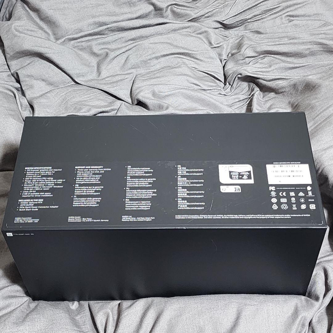 Nvidia RTX 4070 スーパー ファウンダーズエディション