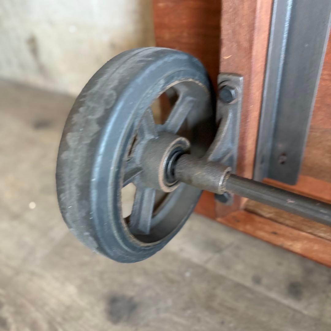 CRASH GATE 関家具　車輪付きローテーブル　センターテーブル