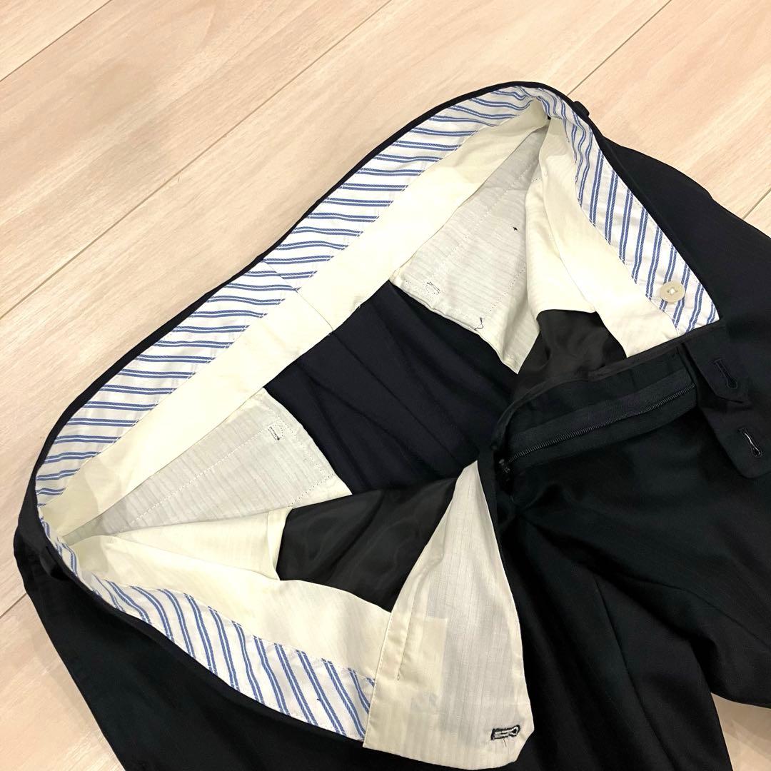 極美品✨HILTON スーツ ３ピース ネイビー 本切羽 高級 ストライプ M