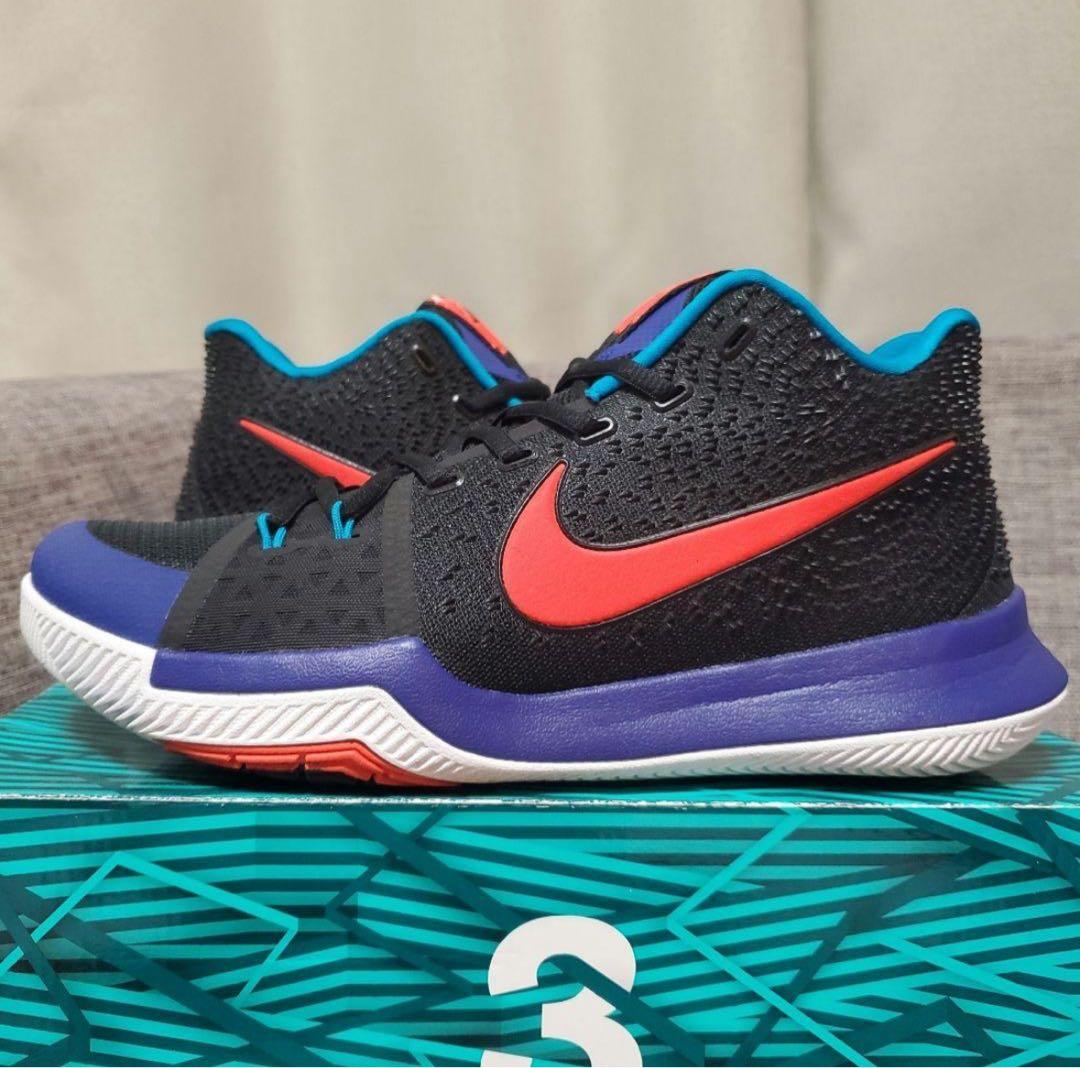 美品 ナイキ カイリー３ Nike Kyrie 3\"Kyrache Light\"