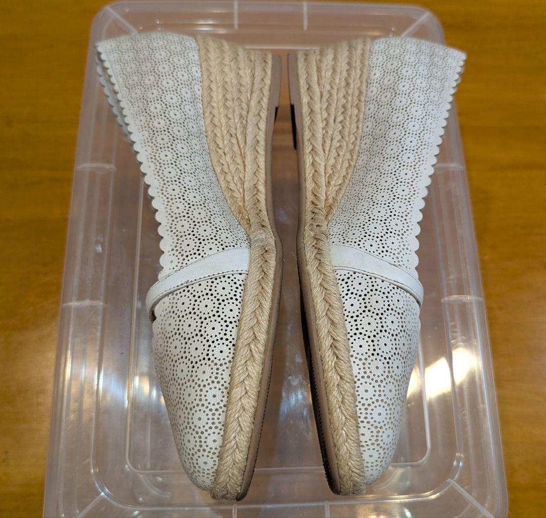 【美品】サルヴァトーレフェラガモ　パンチング　エスパドリーユ　パンプス　ホワイト