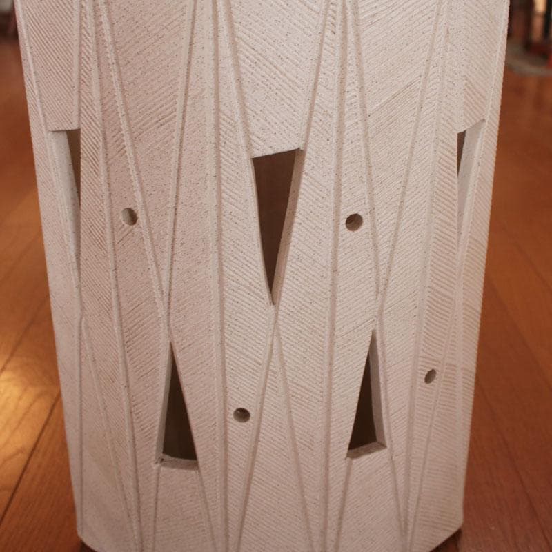 信楽焼の傘立て 扇形 白 黒 陶器製 和 焼き物 モダン 340-224