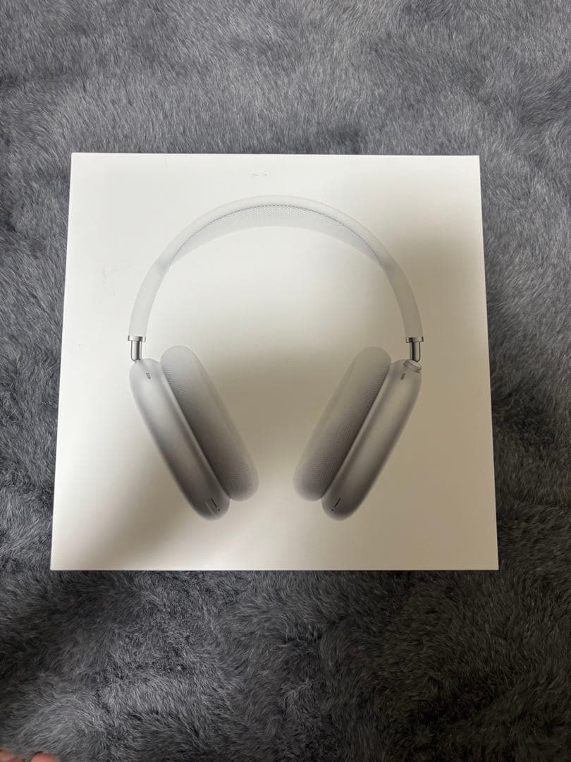 AirPods Max シルバー 本体　箱付き　カバー付き