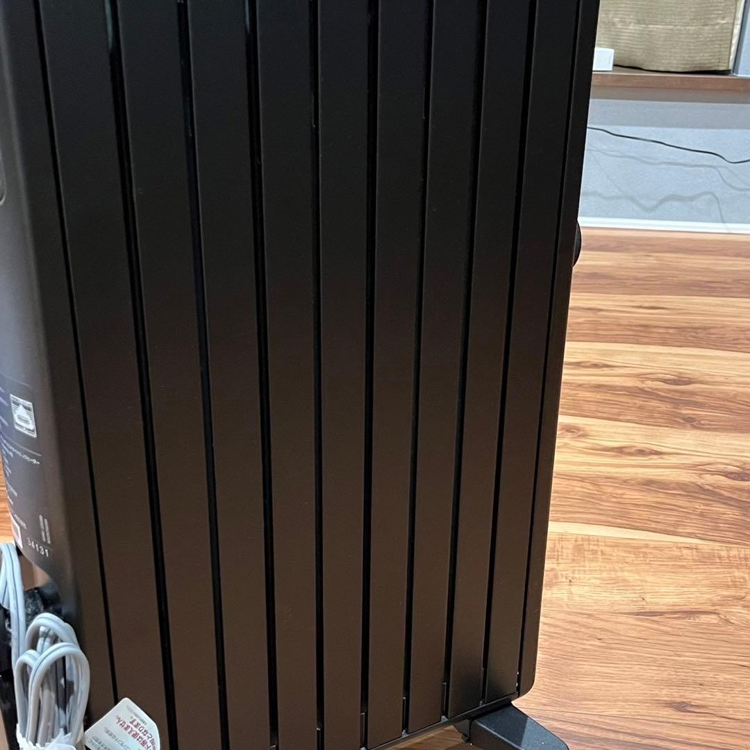 Delonghi デロンギ オイルヒーター 黒 美品 使用回数ほぼなし