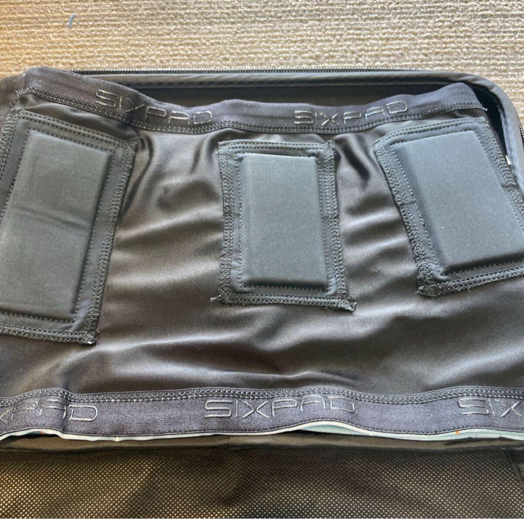 【美品】シックスパッド パワースーツ コアベルト専用コントローラーセットMサイズ