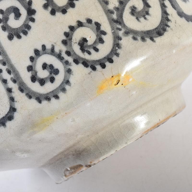 伊万里焼　古伊万里　初期伊万里　蛸唐草文　茶碗　袱紗付　時代箱付　D　R8105