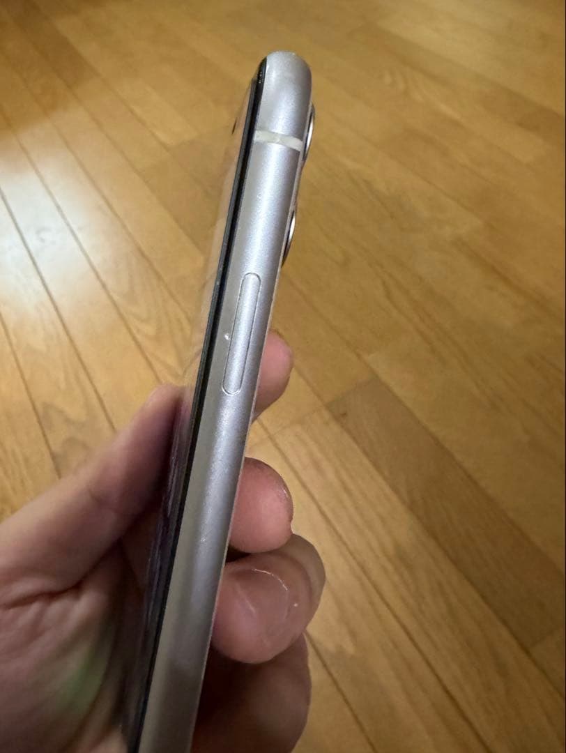 Apple iPhone 11 ホワイト 本体 126gb