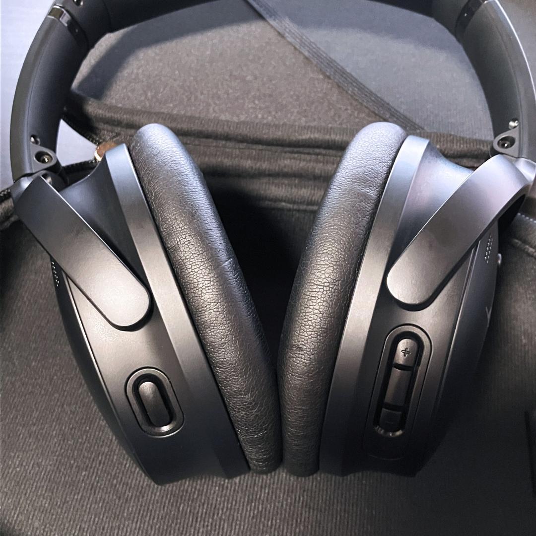 【美品】BOSE QuietComfort 45 ワイヤレスヘッドホン