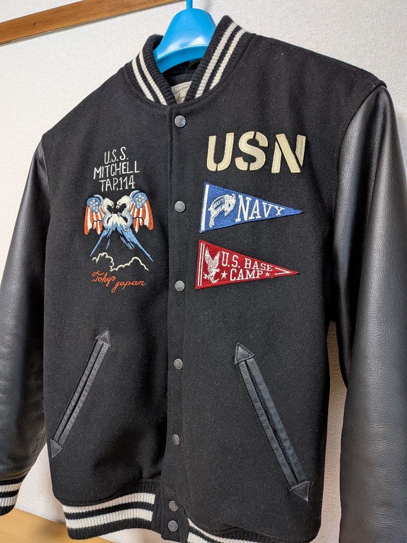 【豪華オマケ付】美品　AVIREX　スタジャン　Lサイズ　スカジャン　黒