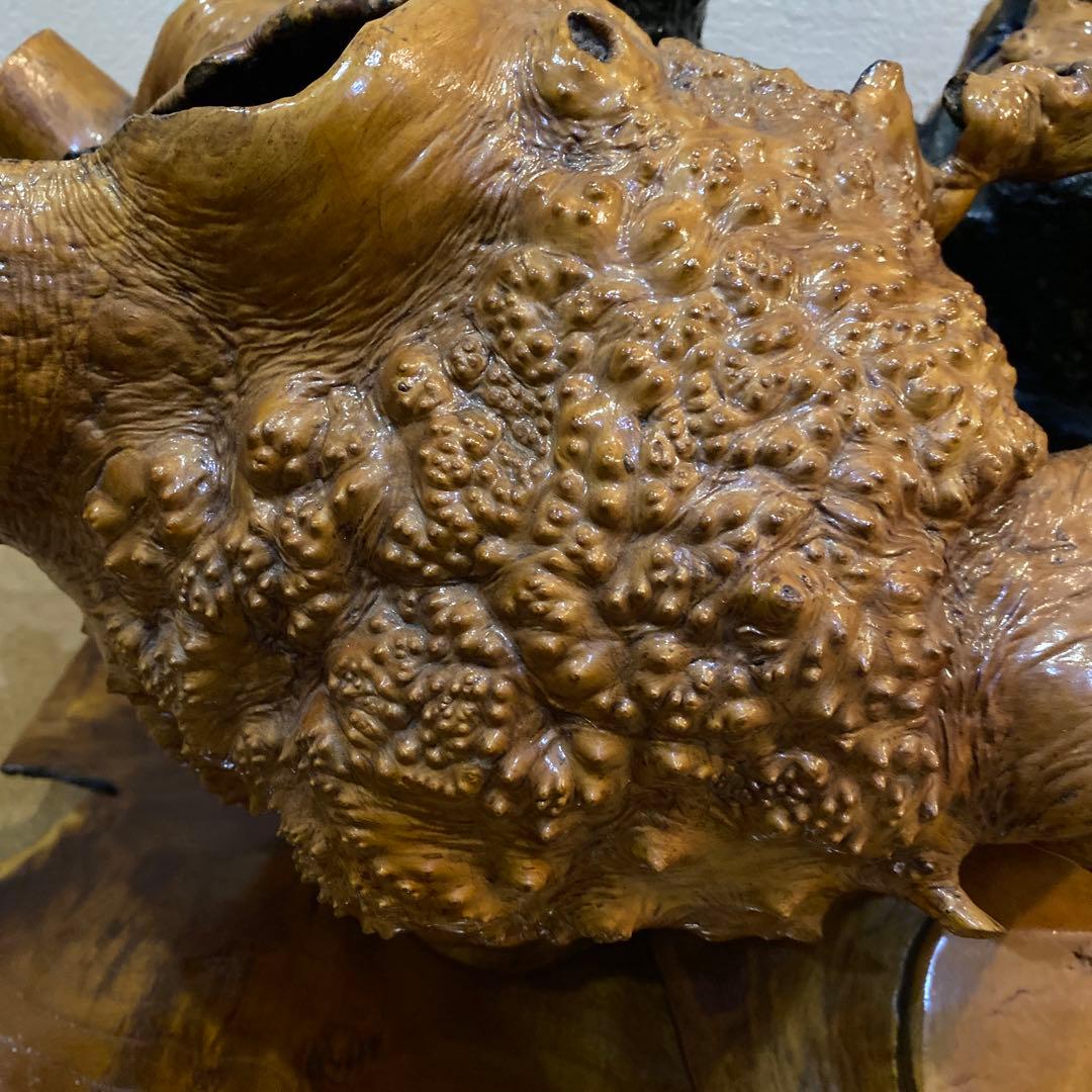 特上　桑の木の置物と置物台　木工　工芸品　ハンドメイド