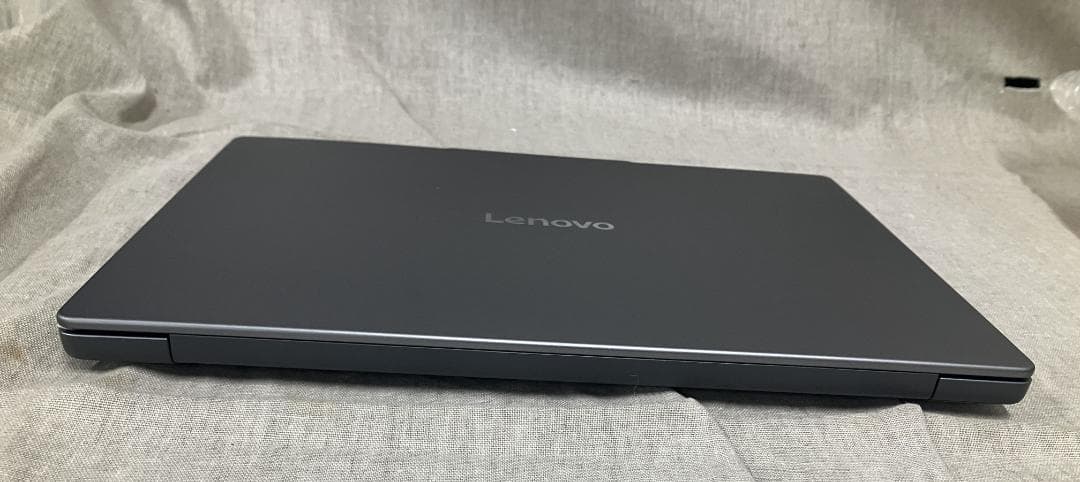 フ*イ様 25年製　訳ありLenovoノートpc IdeaPad Slim 3