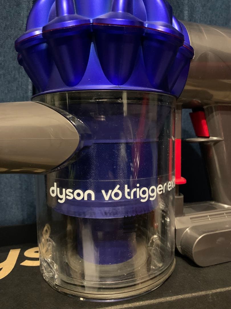 【未使用・保管傷あり】dyson v6 trigger extra 付属品多数