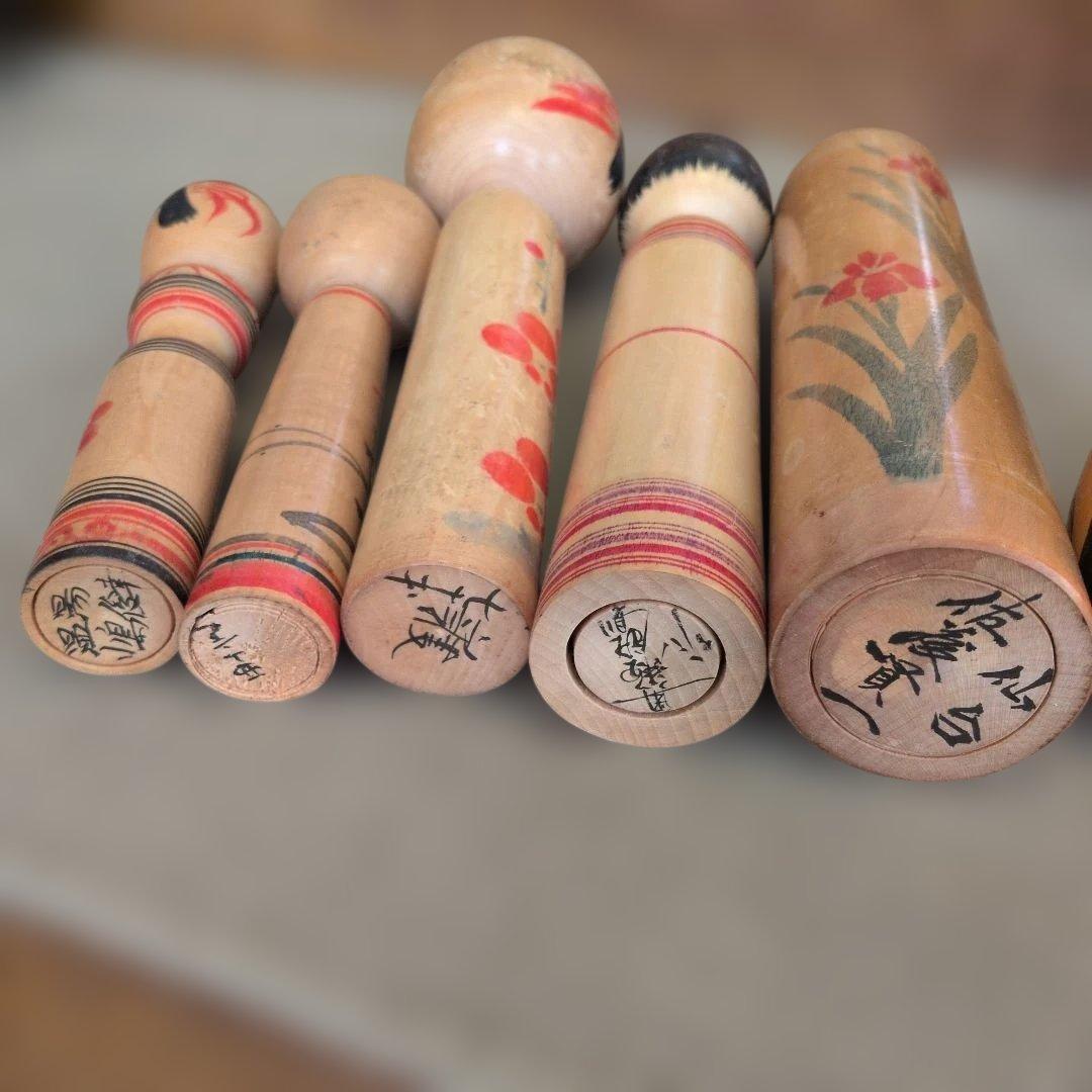 伝統的なこけし人形セット　約29体