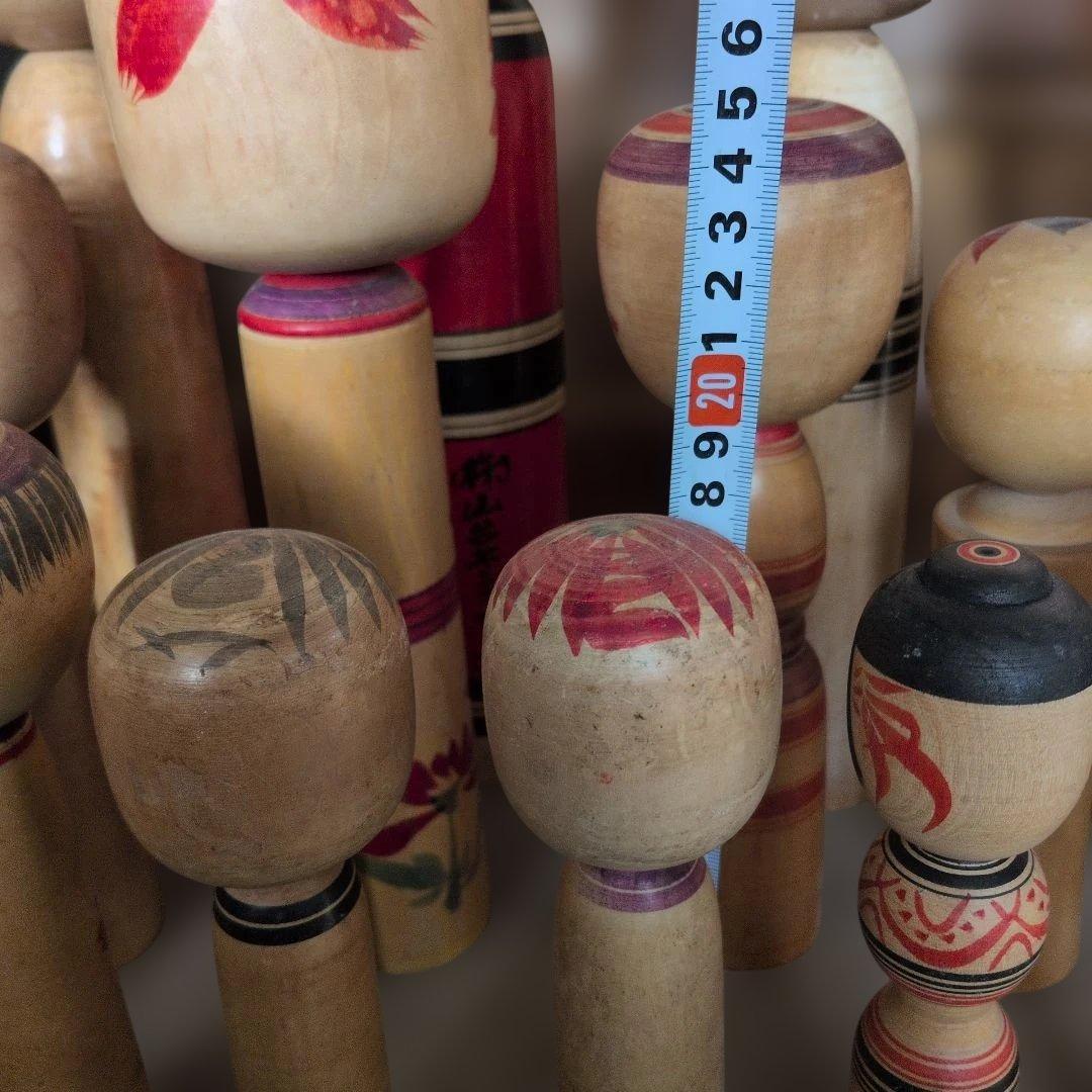 伝統的なこけし人形セット　約29体