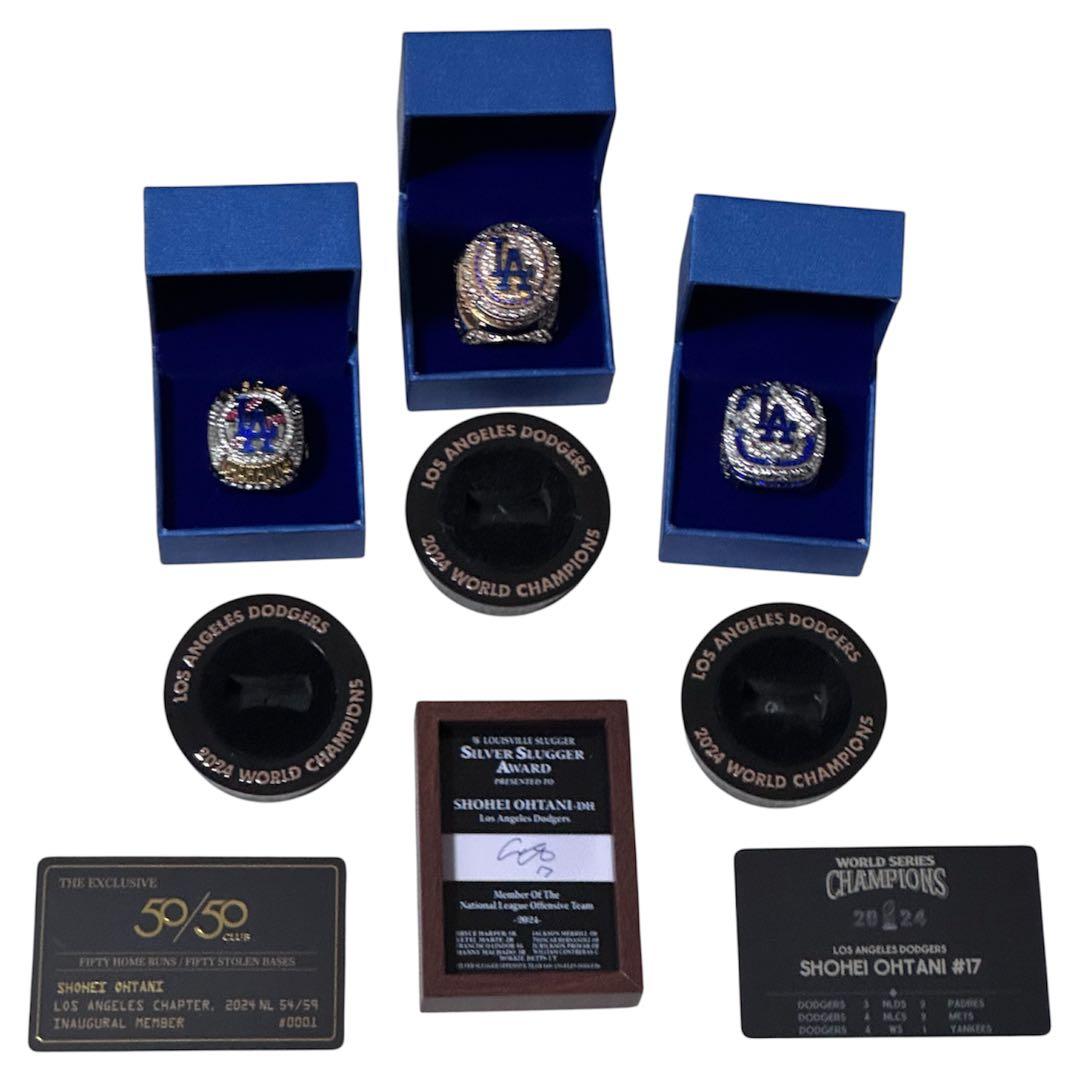 ロ*ソ様 非売品 ドジャース 大谷翔平 チャンピオンリング3種ケース＆台座＆カー