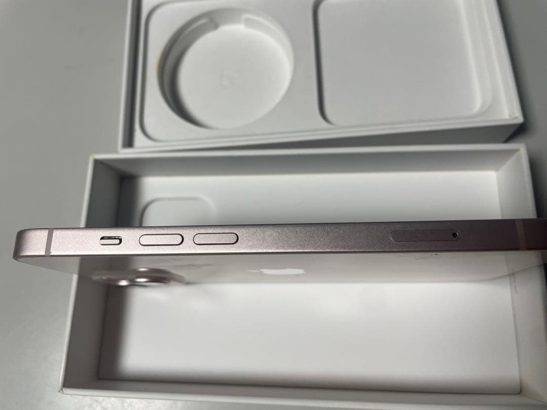 SIMフリーiPhone 13美品 カラー···ピンク 容量···128GB